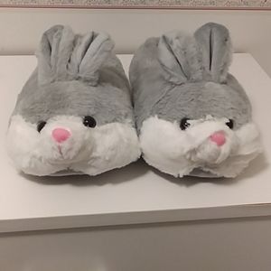 Nip grey bunny slippers size 9/10 Women's